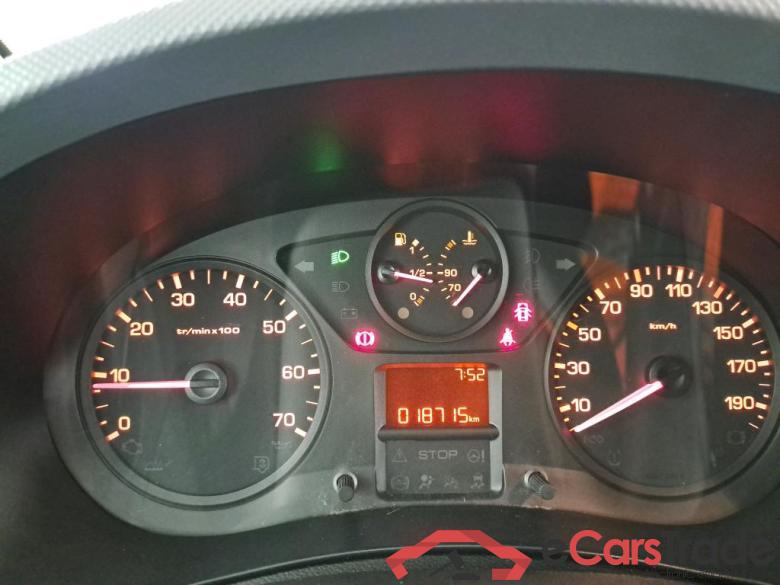 CITROEN Berlingo VU 3p Fourgonnette VTi 95 BVM Confort 20L1 #6 CITROEN Berlingo VU 3p Fourgonnette VTi 95 BVM Confort 20L1 #6