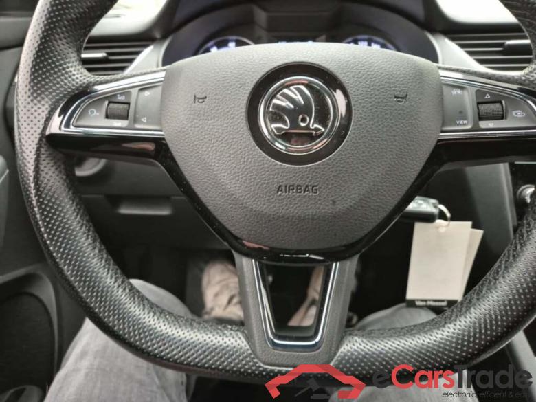 SKODA Octavia Combi 1.0 TSI Sport Business #5 SKODA Octavia Combi 1.0 TSI Sport Business #5