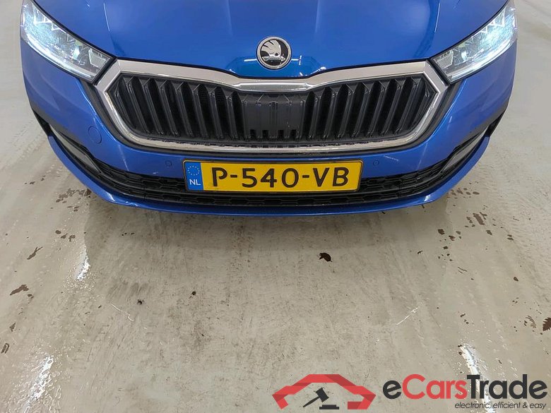 Skoda Octavia 1.0 TSI e-TEC MHEV DSG Business Edition 5d #5