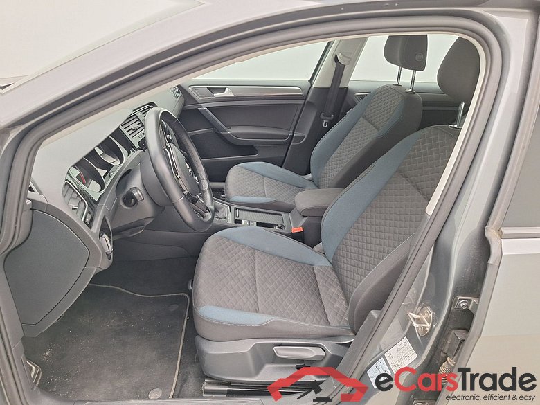 VW, Golf VII FL'16, Volkswagen Golf VII 1.6 TDi IQ.Drive 5d #3