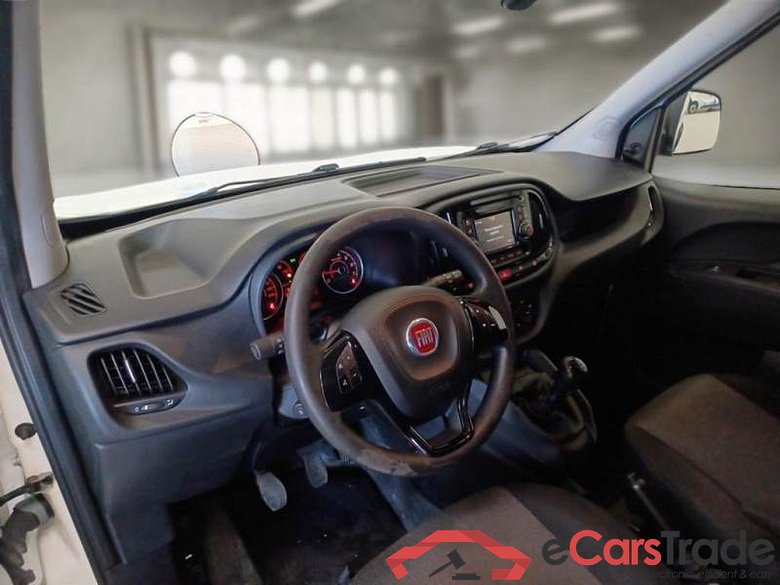 FIAT DOBLÒ CARGO / 2014 / 4P / VETT. FURGONATA MAXI LH1 LOUNGE 1.6 MJET 105CV E6D SeS #3