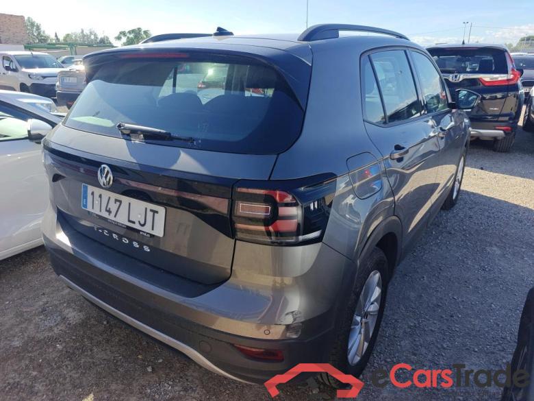 VOLKSWAGEN T-Cross / 2018 / 5P / todoterreno Advance 1.0 TSI 85kW (115CV) DSG (AC) #2