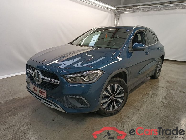 Mercedes-Benz GLA GLA 250 e 5d
