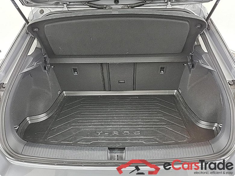 VOLKSWAGEN T-Roc 1.0 TSI 81KW Life Business 5D #5