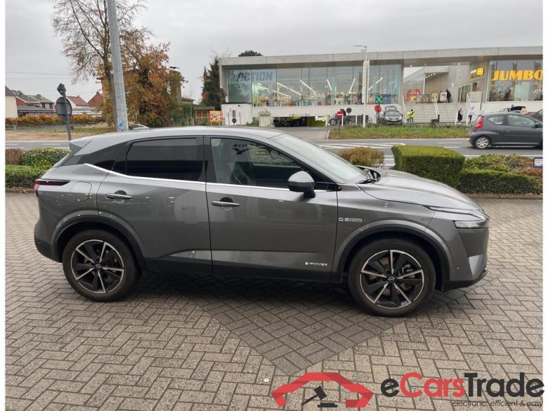 NISSAN Qashqai Qashqai 1.3 DIG-T AWD MHEV Business Premium Xtronic #1