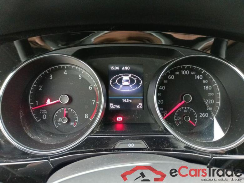 Volkswagen Touran 1.5 TSi Highline 5d #4