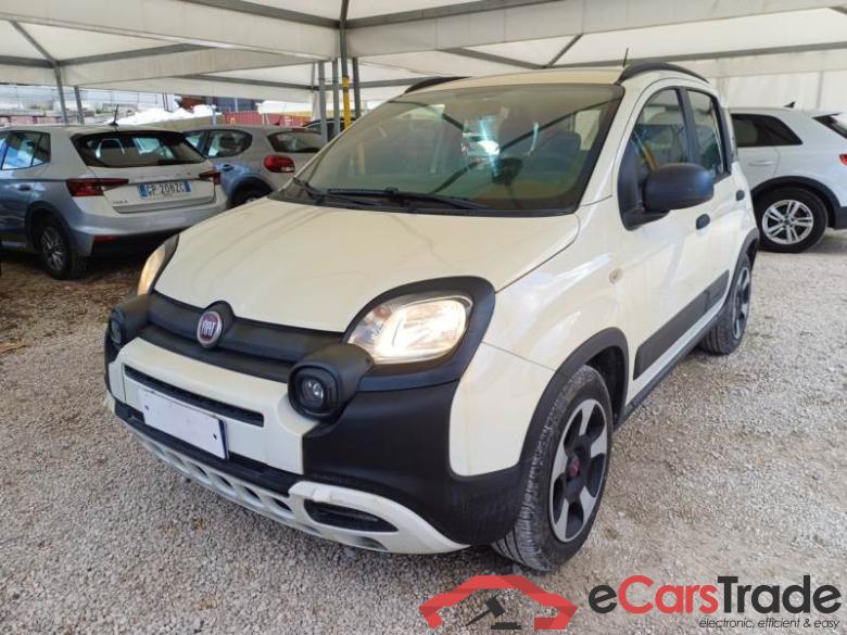 FIAT Panda / 2011 / 5P / Berlina 1.0 70cv S&S Hybrid E6d-T City Cross #1