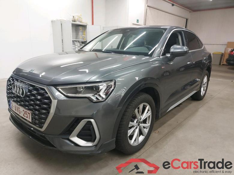 AUDI - AUD Q3 SB 35 TFSI 150PK S-Tronic S Line Business Edition Pack Platinum & Comfort Key & Adaptive Cruise Control & Smartphone Interface & Rear Camera    * PETROL * #1