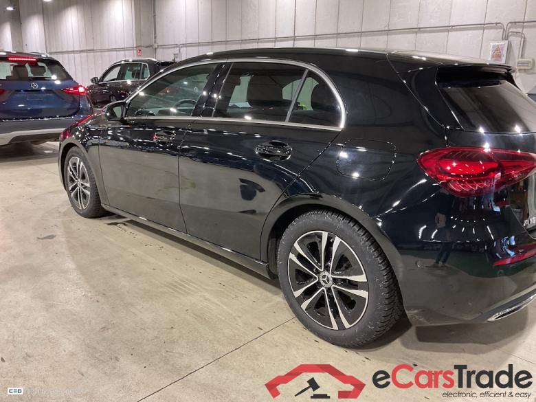 MERCEDES-BENZ A-CLASS 2.0 A 180 D BUSINESS LINE DCT #3