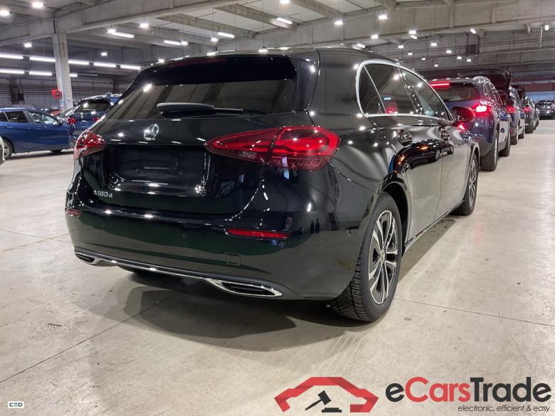 MERCEDES-BENZ A-CLASS 2.0 A 180 D BUSINESS LINE DCT #4