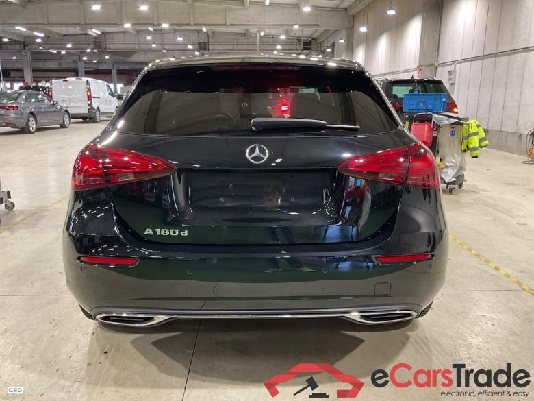 MERCEDES-BENZ A-CLASS 2.0 A 180 D BUSINESS LINE DCT #5