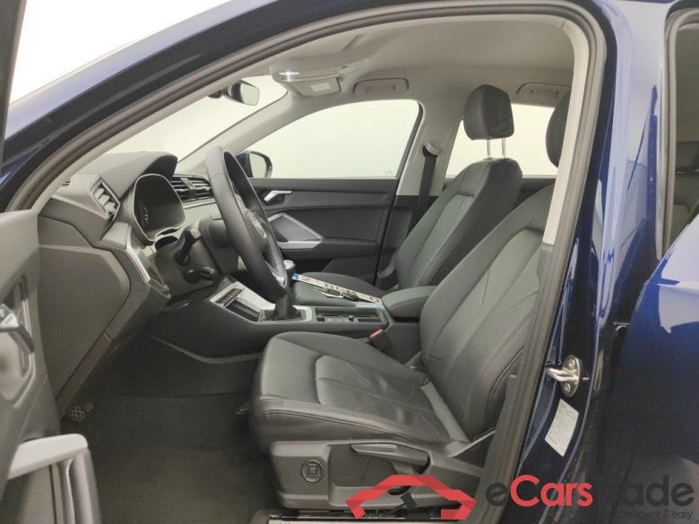 Audi Q3 35 TFSI Attraction 5d #3