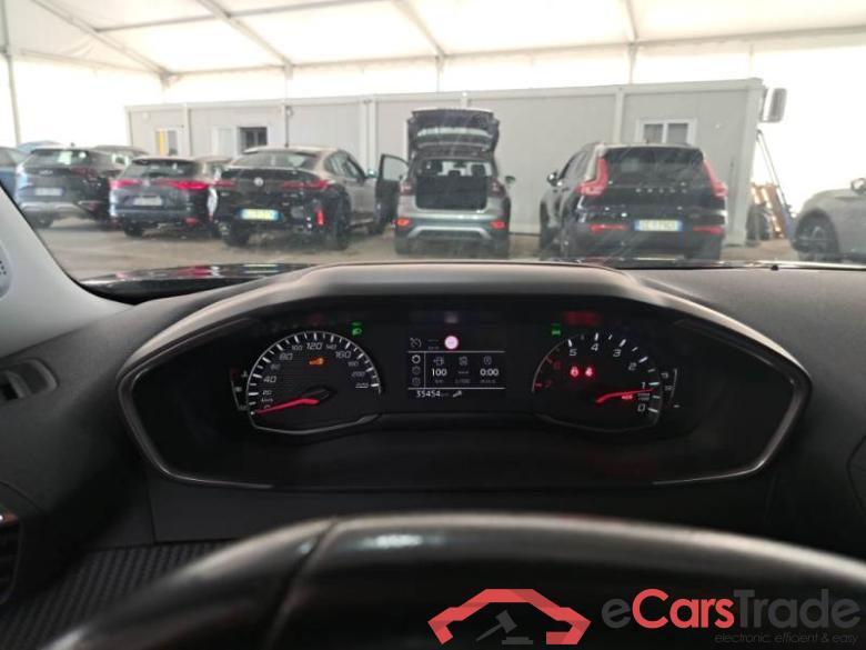 PEUGEOT 2008 / 2019 / 5P / CROSSOVER BLUEHDI 110 ALLURE S/S #4