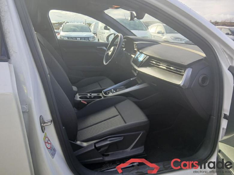 AUDI A3 / 2020 / 5P / berlina con portón Sportback 30 TFSI 81kW (110CV) S tronic #6