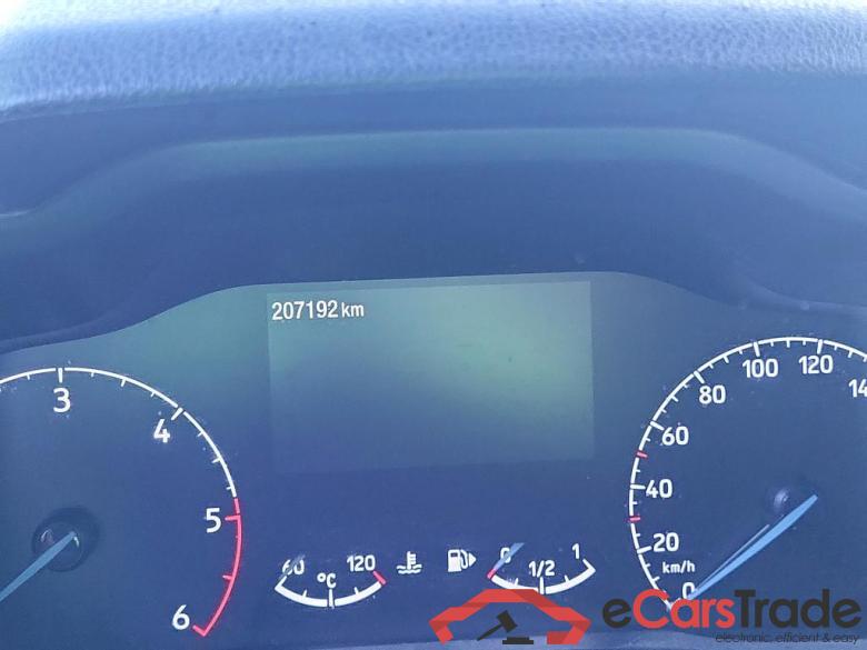 FORD Grand Tourneo Connect / 2013 / 5P / monovolumen 1.5 TDCi 74kW (100CV) Titanium #4