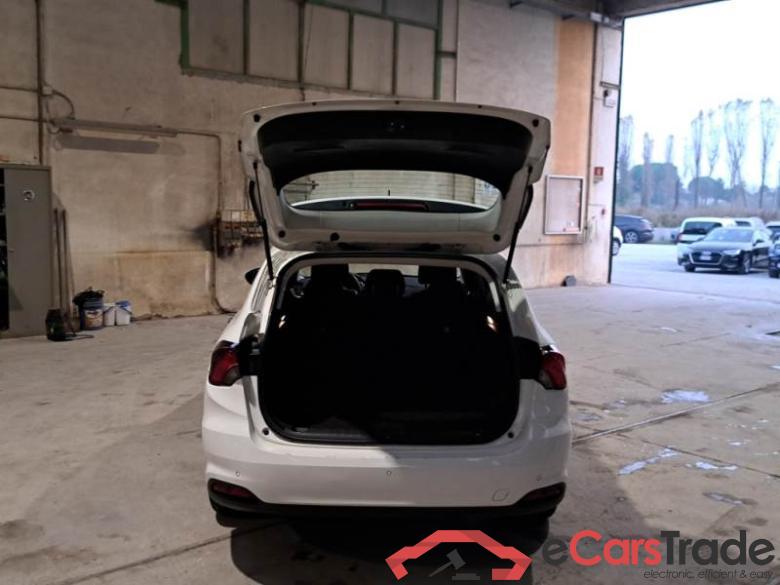 FIAT TIPO / 2015 / 5P / STATION WAGON 1.6 MJT 120CV DCT 6M SeS BUSINESS #5