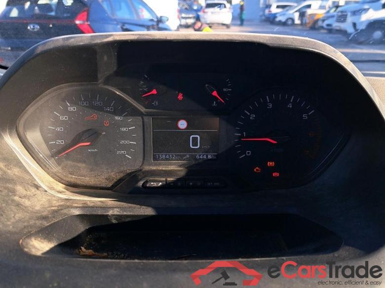 PEUGEOT Rifter / 2018 / 4P / combi Active Standard BlueHDi 73kW (IND) #4