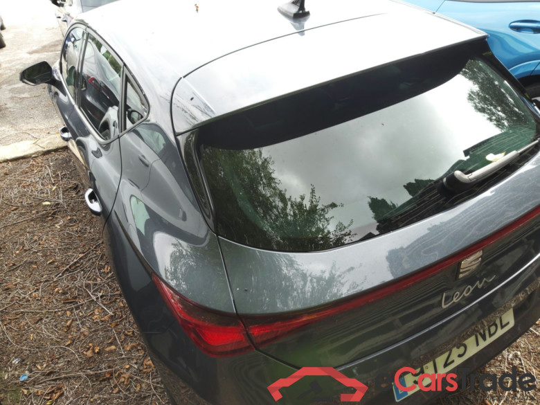 SEAT Leon 1.5 eHYB DSG 204cv 5P XXL AutomÃ¡tico FR(Winterpack) #2