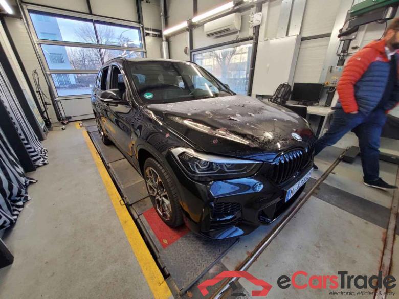 BMW X1 (F48)(2015->) DE - SUV5 sDrive20i EU6d, M Sport (EURO 6d), (Facelift) 2020 - 2022 #2