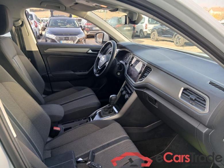 VOLKSWAGEN T-Roc / 2017 / 5P / Advance 1.5 TSI 110kW (150CV) DSG #6