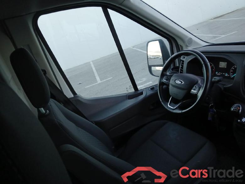 FORD Transit / 2013 / 4P / furgón 350 96kW L3H2 Van Trend FWD MHEV #3