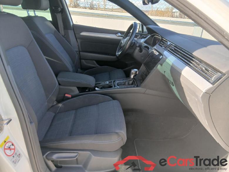 VOLKSWAGEN Passat / 2019 / 5P / familiar Variant GTE 1.4 TSI e-Power 115kW + 85kW #6