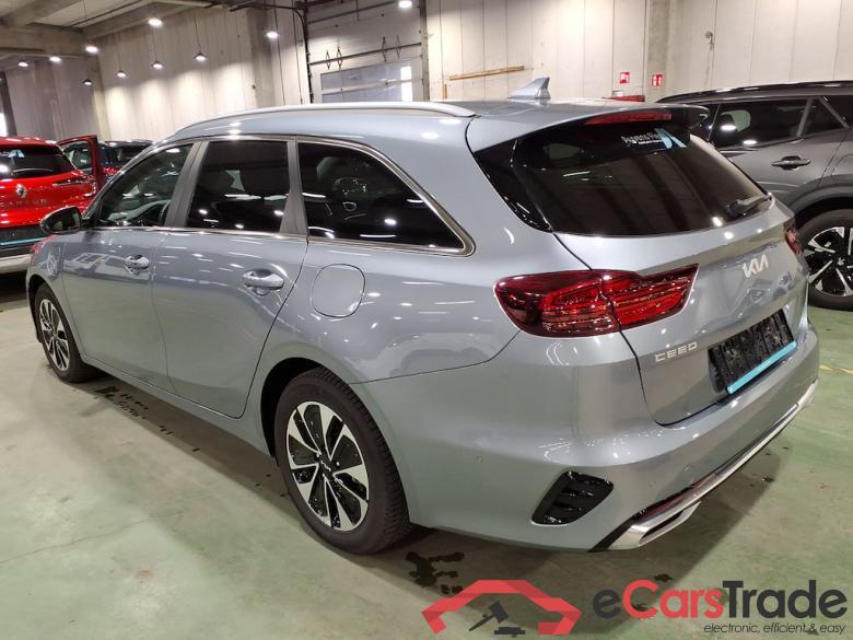 KIA CEE'D SPORTSWAGON 1.6 GDI PHEV BUSINESS LINE DCT #2