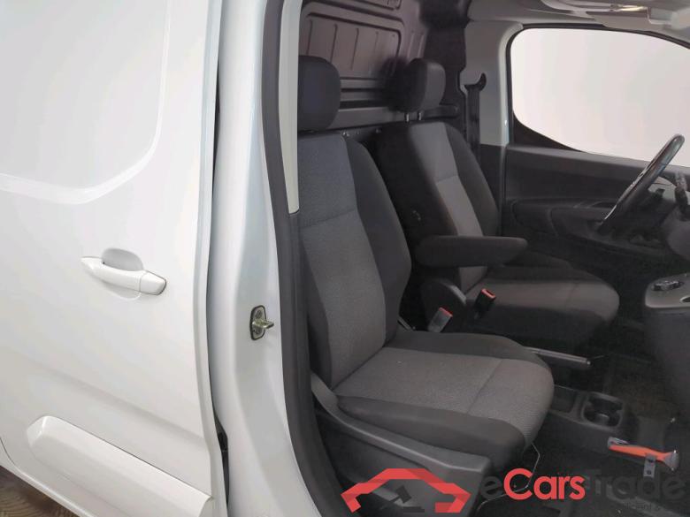 Opel Combo L2H1 1.5D 96kW S/S Edition 2.4T Automaat 4d #3