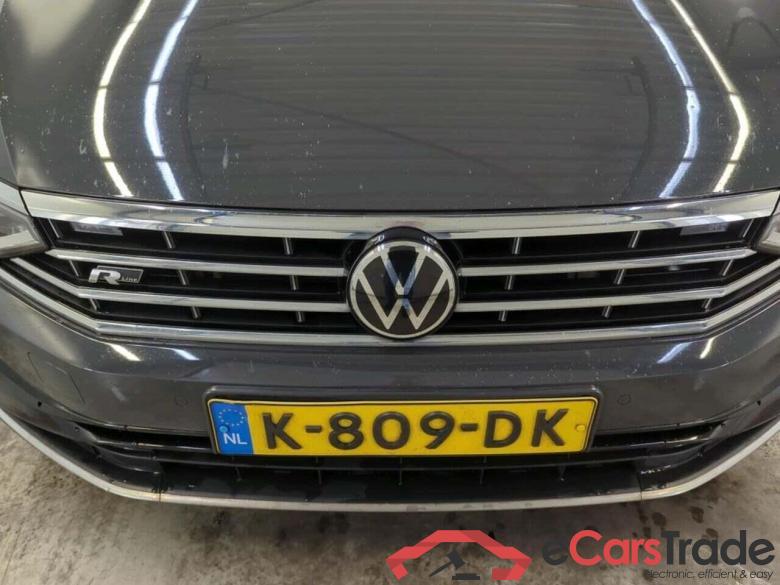 VOLKSWAGEN PASSAT 1.5 TSI R-Line Bns+ #4