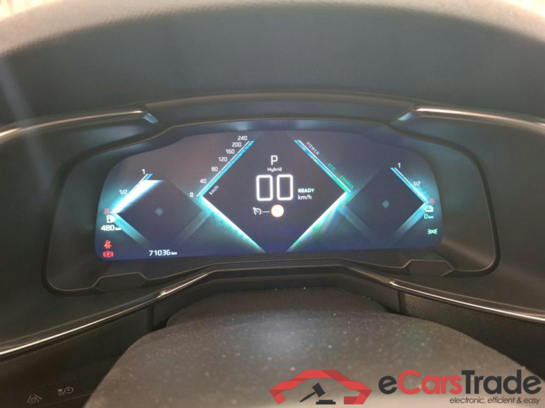 DS DS 7 Crossback / 2017 / 5P / SUV E-TENSE 225 PERFORMANCE Line #6