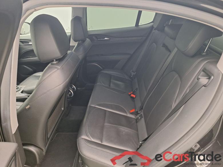 Alfa Romeo, Stelvio '17, Alfa Romeo Stelvio 2.2 D 160 Super 5d #4