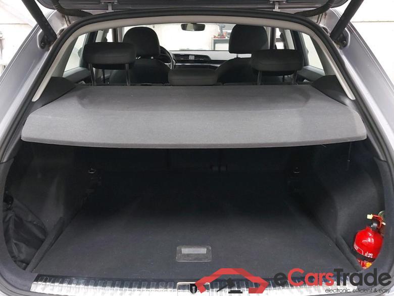 Audi Q3 2.0 35 TDI Advanced Aut. LED Virtual Navi KeylessGo Klima PDC ... #6