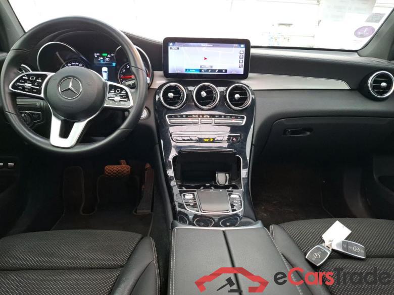 MERCEDES-BENZ GLC / 2019 / 5P / SUV GLC 300 e Business Line 4Matic #5