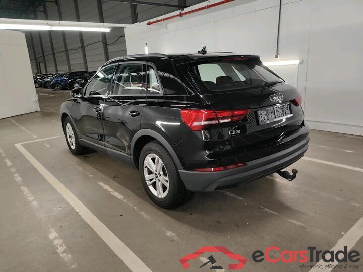 Audi Q3 2.0 35 TDi Aut. LED Virtual Klima PDC ... #4