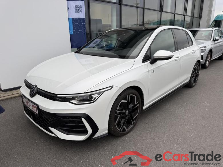 VOLKSWAGEN Golf VIII Golf R-Line Business Premium 1.5 eTSI  110 kW (150 pk) 7 versnellingen DSG