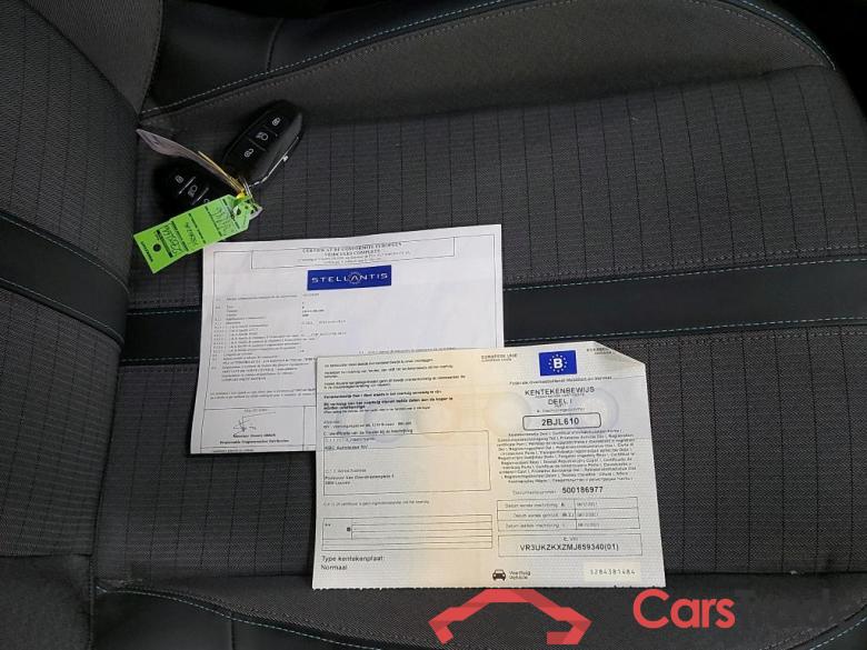 PEUGEOT - PEU e-2008 136PK Allure Pack & Drive Assist Plus  * ELECTRIC * #4