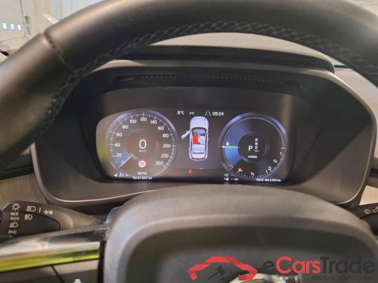 VOLVO XC40 / 2017 / 5P / SUV T4 PLUG-IN HYBRID AUTO RECHARGE INSCR. #4