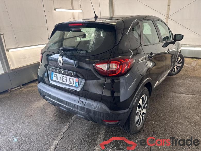 RENAULT Captur / 2017 / 5P / Crossover Business dCi 90 EDC #3