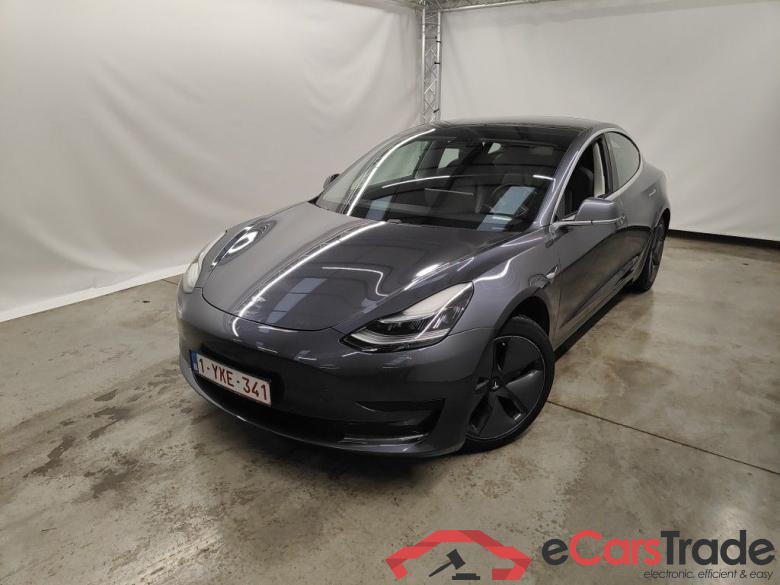 Tesla Model 3 Standard RWD Plus 4d