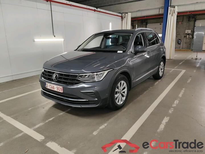 Volkswagen Tiguan Tiguan 1.5 TSI DSG Life Business 110kW/150pk  5D/P Auto-7 - CO2 incomplet #1