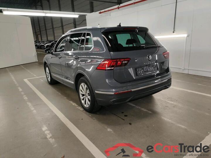Volkswagen Tiguan Tiguan 1.5 TSI DSG Life Business 110kW/150pk  5D/P Auto-7 - CO2 incomplet #3
