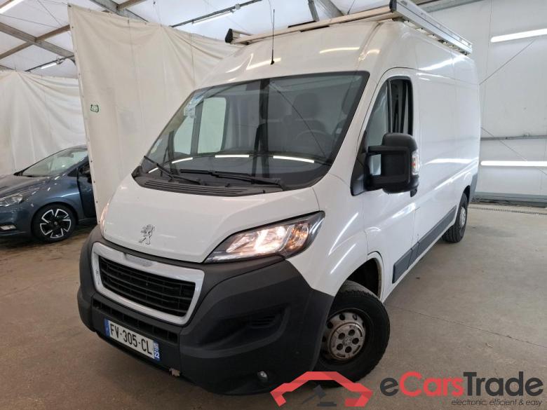 PEUGEOT Boxer / 2014 / 4P / Fourgon tôlé BlueHDi S&S 120 PREMIUM 335 L2H2 #1