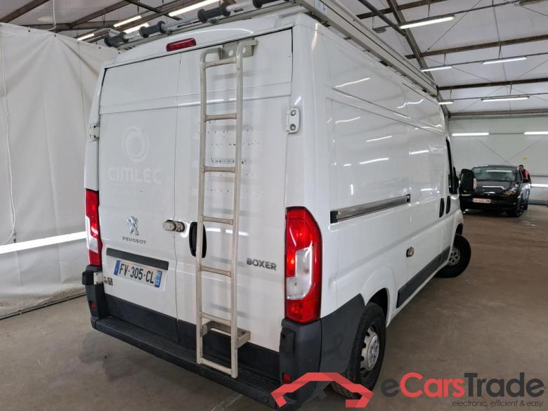 PEUGEOT Boxer / 2014 / 4P / Fourgon tôlé BlueHDi S&S 120 PREMIUM 335 L2H2 #3