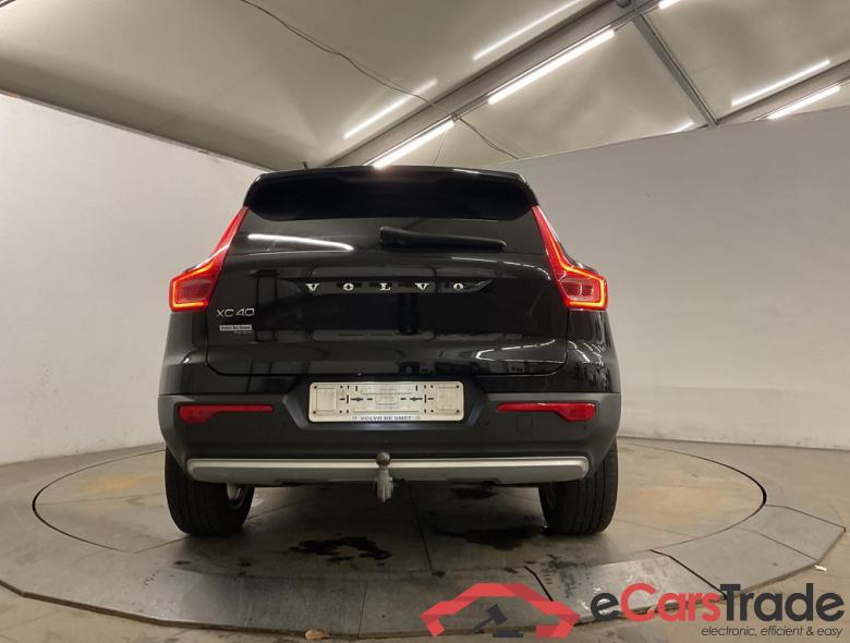 VOLVO XC40 1.5 T3 Momentum #5