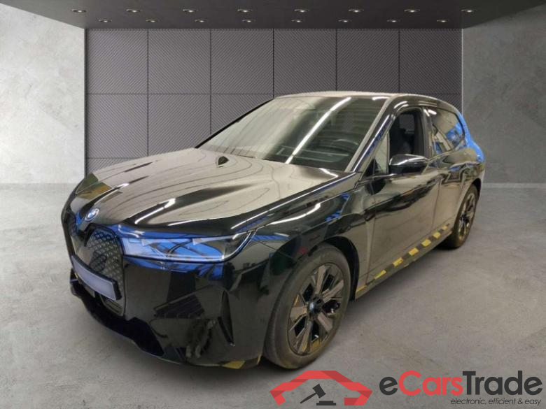 BMW iX (I20)(07.2021->) DE - SUV5 xDrive40, xDrive40, 2021 - 2025