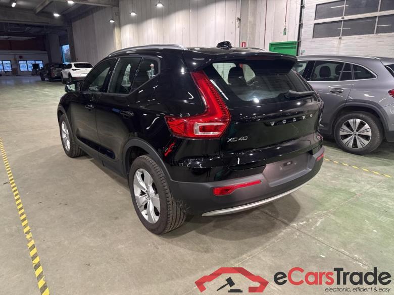 VOLVO XC40 1.5 T3 MOMENTUM PRO #3