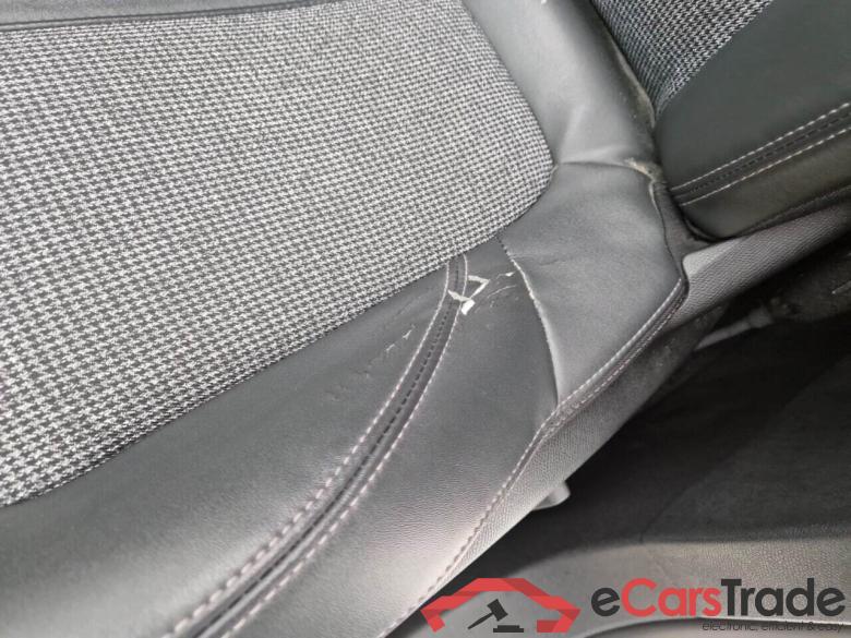 PEUGEOT 5008 1.5 BLUEHDI S/S ACTIVE EAT8 #6