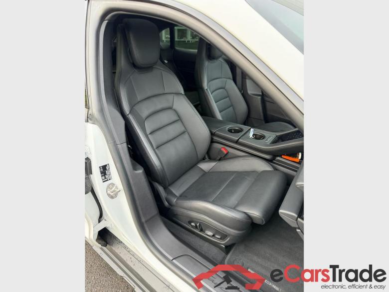 PORSCHE Taycan Cross Turismo Taycan Cross Turismo 93.4 kWh Taycan 4 Cross Turismo #6