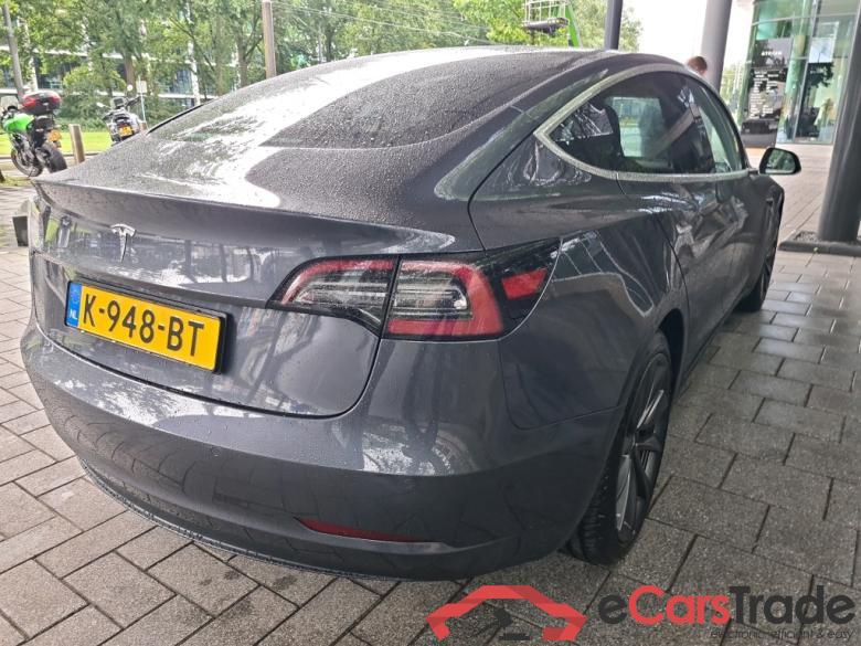 Tesla Model 3 Standard Range Plus RWD 4d #3