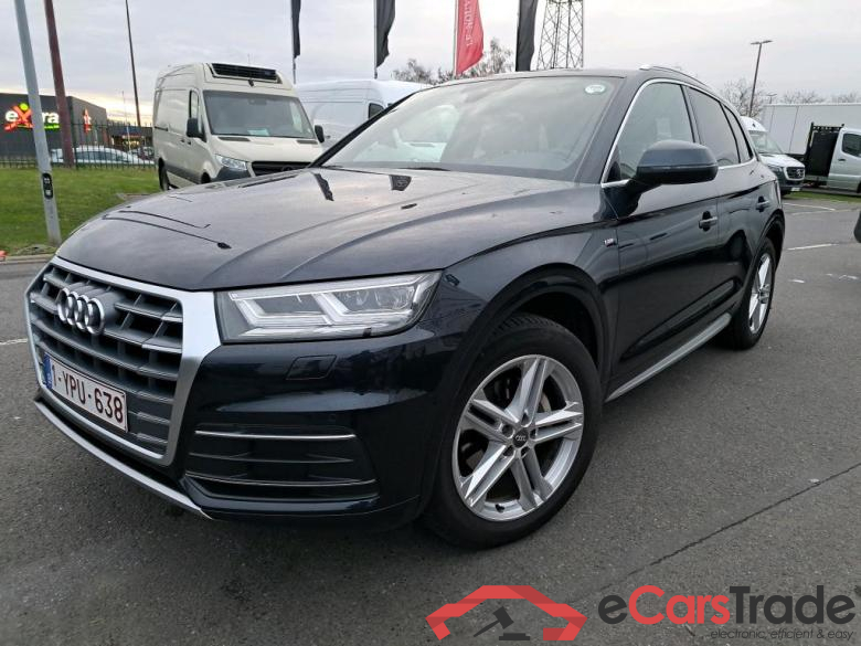 AUDI - AUD Q5 30 TDI 136PK Business Edition Sport & S Line & Pack Business Plus & Towing Hook & Pano Roof